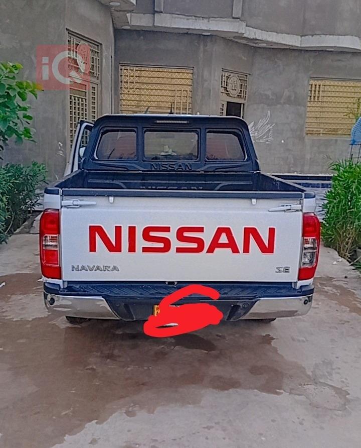 نيسان نافارا